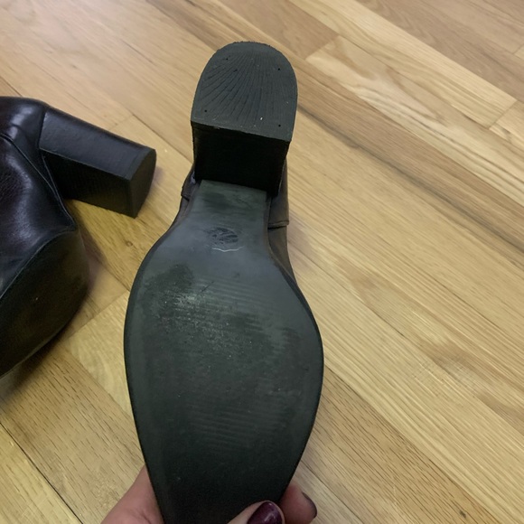 Pull on Farferch ankle booties - Picture 3 of 4